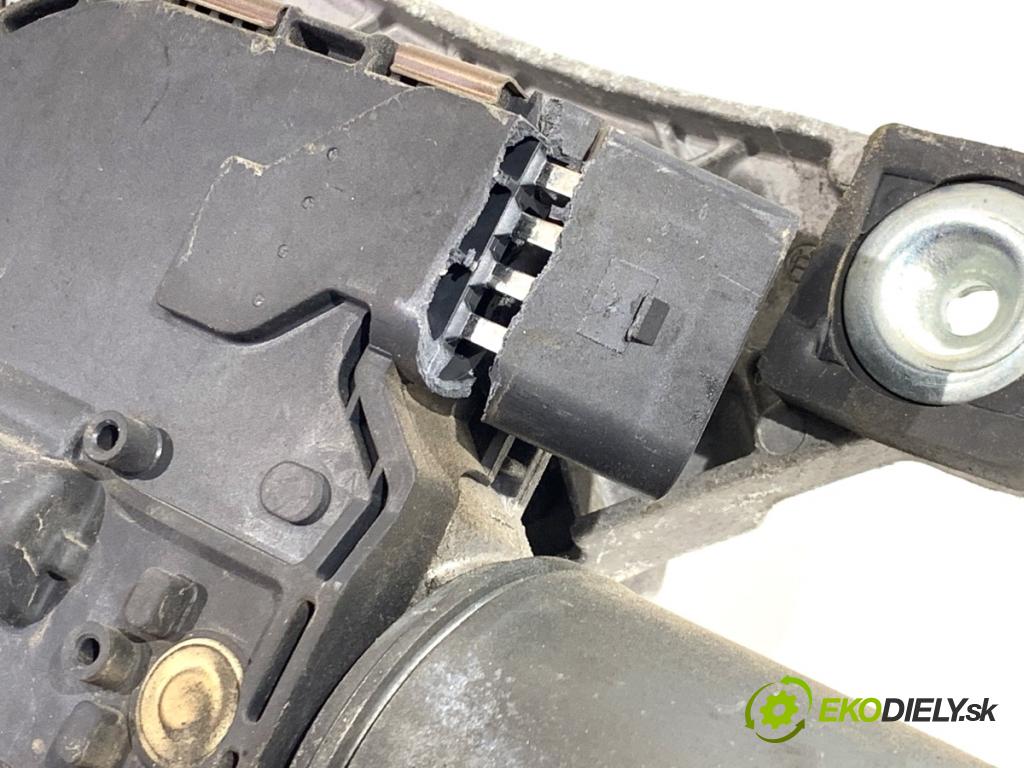 VOLVO V50 Kombi 2006 80 kW 1.6 D 1560 mechanismus stěračů přední část 30699342 (Motorek stěračů přední)