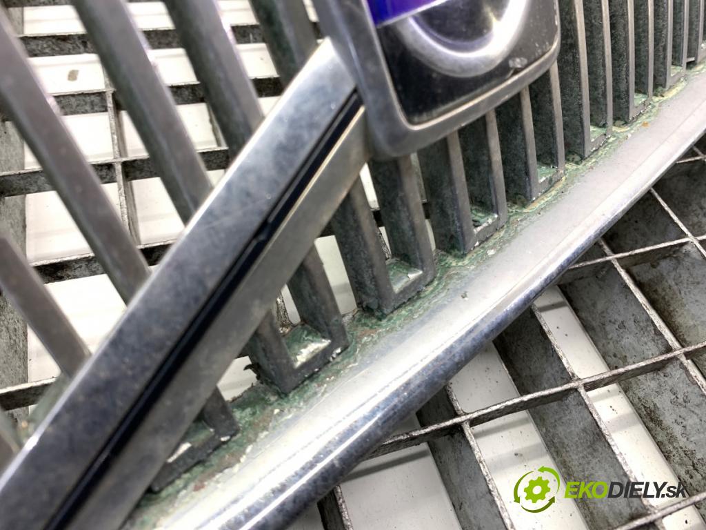 VOLVO V50 Kombi 2006 80 kW 1.6 D 1560 Mriežka maska  (Mriežka predná (maska chladiča))