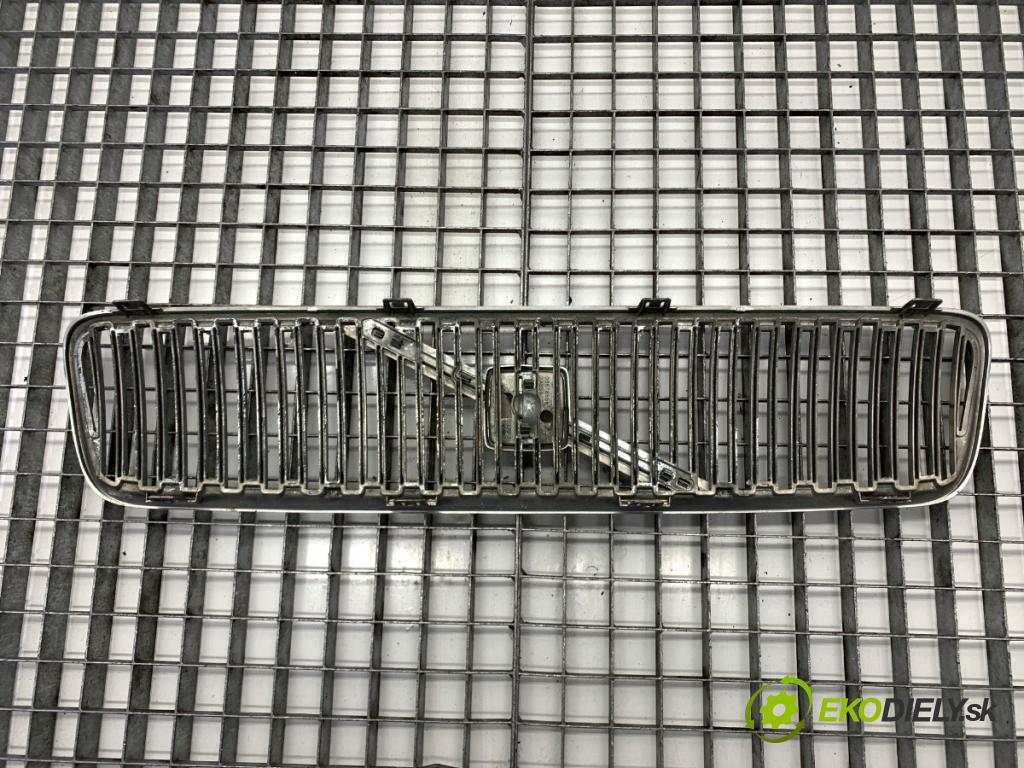 VOLVO V50 Kombi 2006 80 kW 1.6 D 1560 Mriežka maska  (Mriežka predná (maska chladiča))