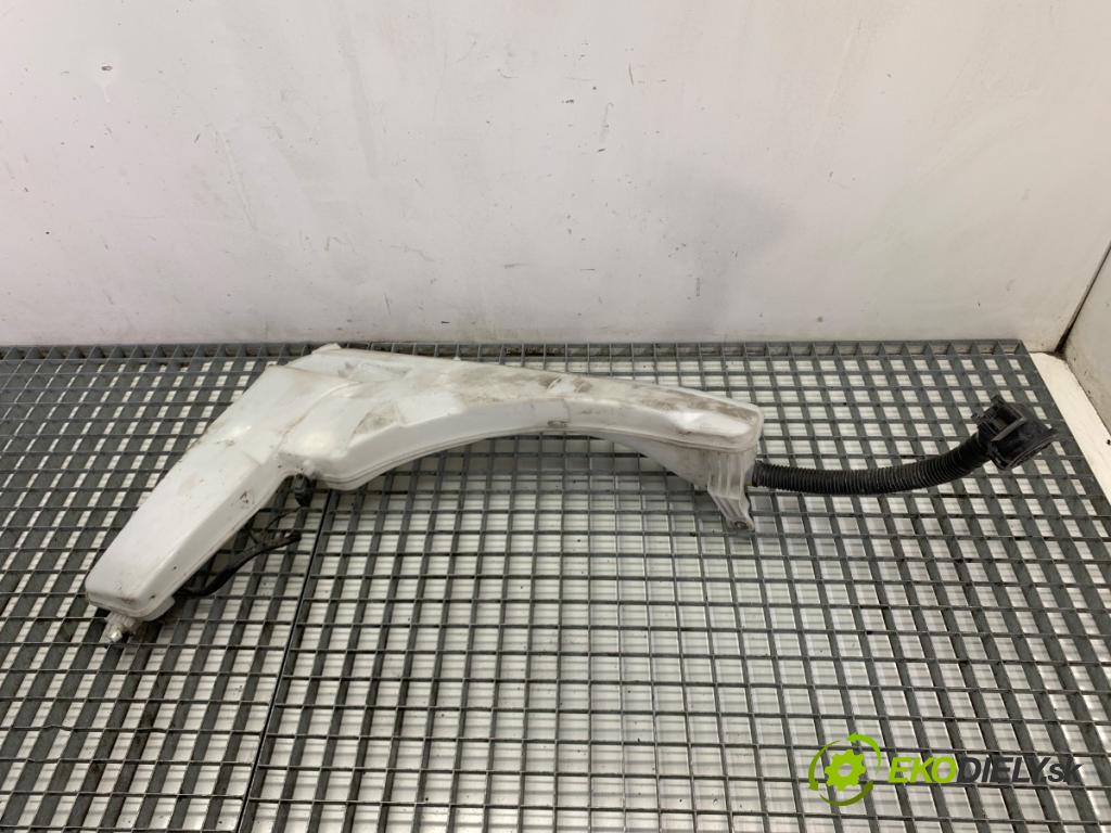 BMW F25 SUV 2016 180 kW xDrive 28 i 1997 Nádržka ostrekovačov 7341925