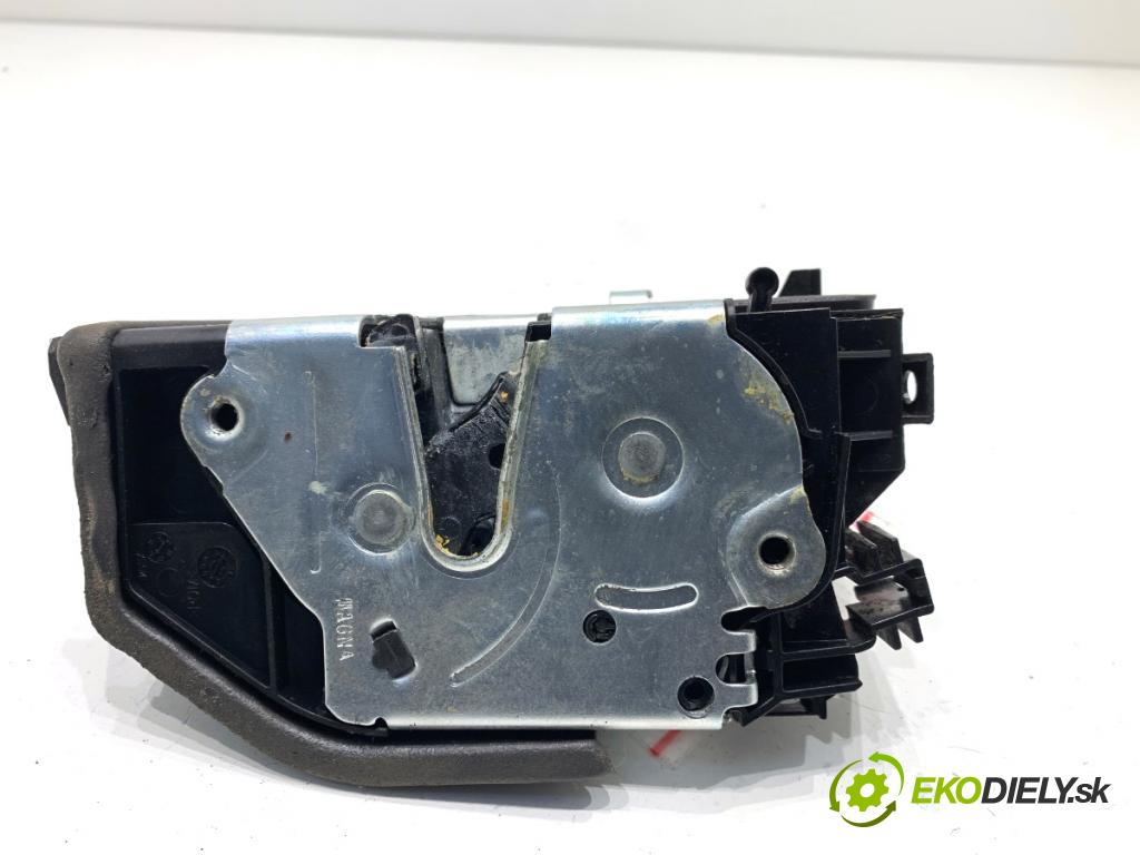 BMW F25 SUV 2016 180 kW xDrive 28 i 1997 zámok Dvere ľavy zad 7318413