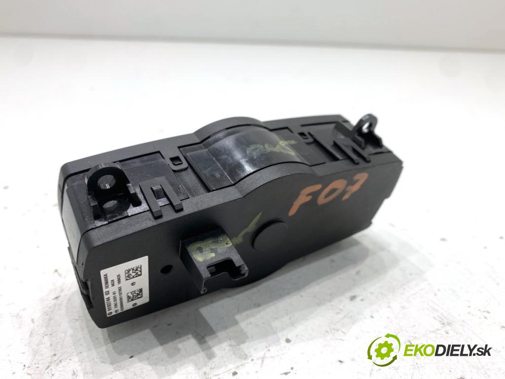 BMW F25 SUV 2016 180 kW xDrive 28 i 1997 Spínač svetiel 9192744