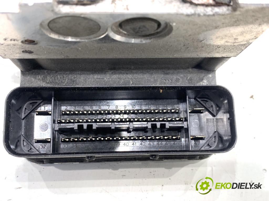 BMW F25 SUV 2016 180 kW xDrive 28 i 1997 Pumpa ABS 6877722 (Pumpa ABS)