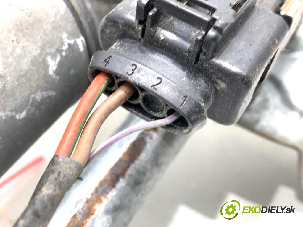 BMW F25 SUV 2016 180 kW xDrive 28 i 1997 Mechanizmus stieračov predný 7213275 (Motorček stieračov predný)