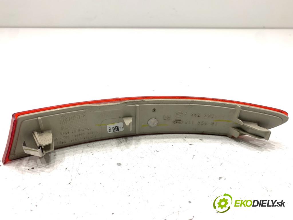 BMW F25 SUV 2016 180 kW xDrive 28 i 1997 Svetlo nárazníka ľavy zad 7352209