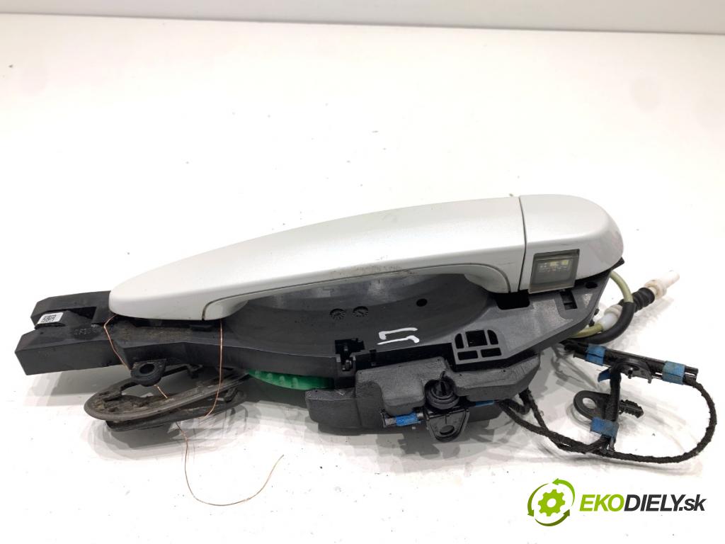 BMW F25 SUV 2016 180 kW xDrive 28 i 1997 klika vnejší levý zadní část 