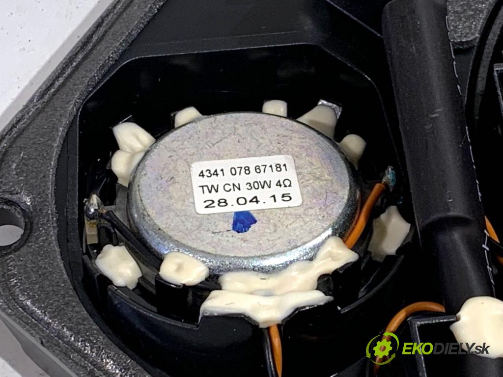 BMW F25 SUV 2016 180 kW xDrive 28 i 1997 reproduktory 9247342 9213760