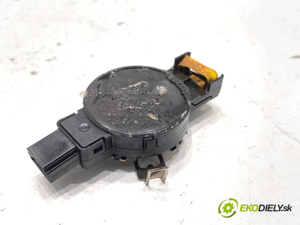 BMW F25 SUV 2016 180 kW xDrive 28 i 1997 Snímač dažďa 9389454 (Snímač dažďa)