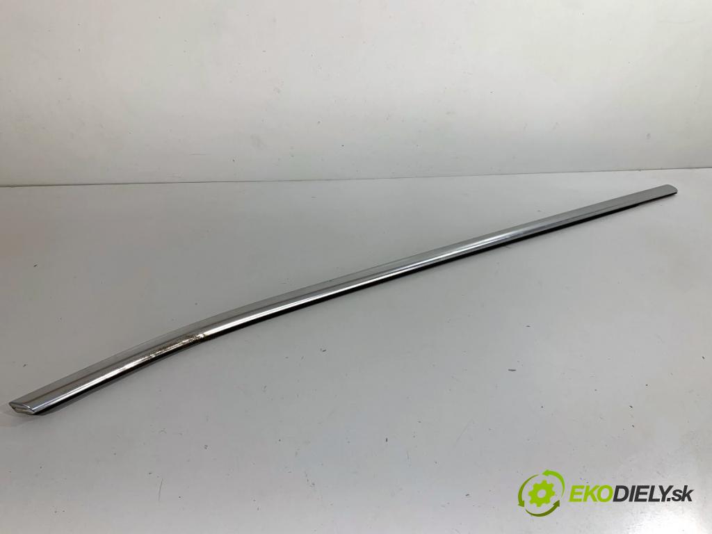 BMW F25 SUV 2016 180 kW xDrive 28 i 1997 Lišta Sbírání: predný pravy 