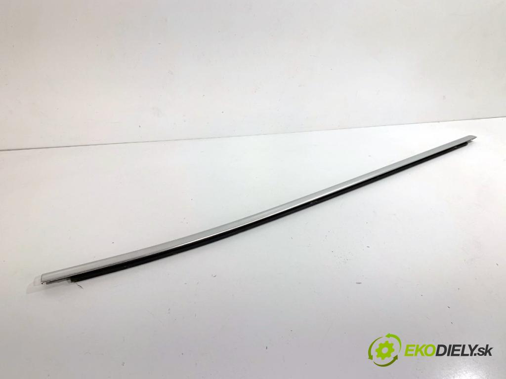 BMW F25 SUV 2016 180 kW xDrive 28 i 1997 Lišta Sbírání: zad pravy