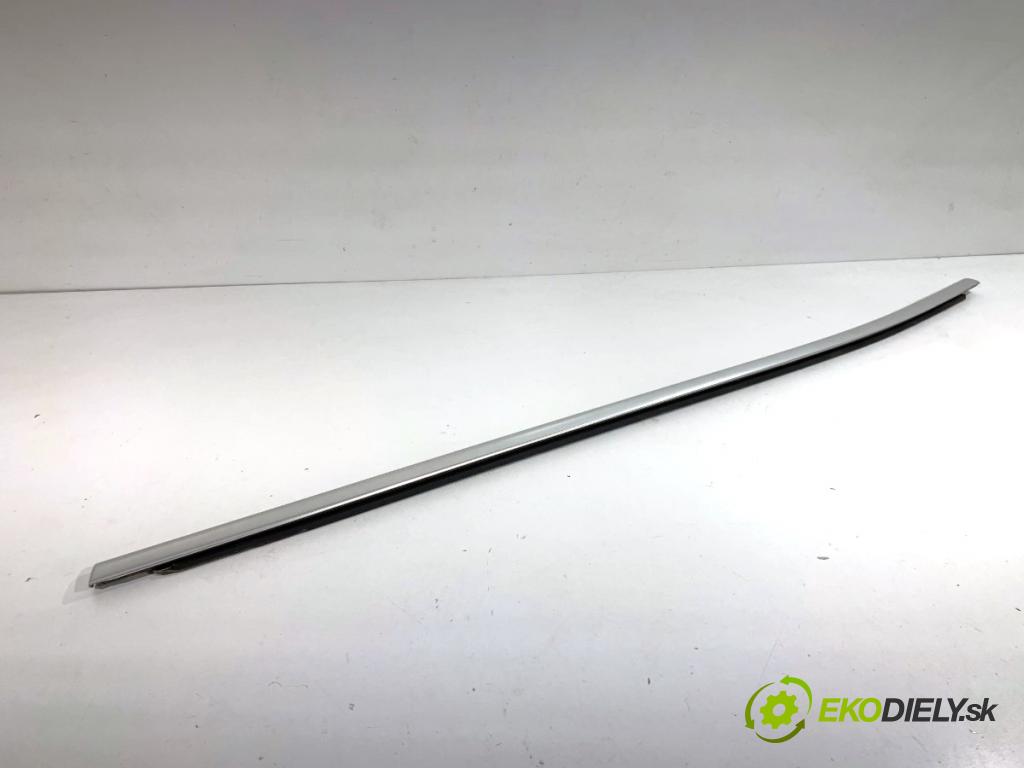 BMW F25 SUV 2016 180 kW xDrive 28 i 1997 lišta Sbírání: zadní část levý