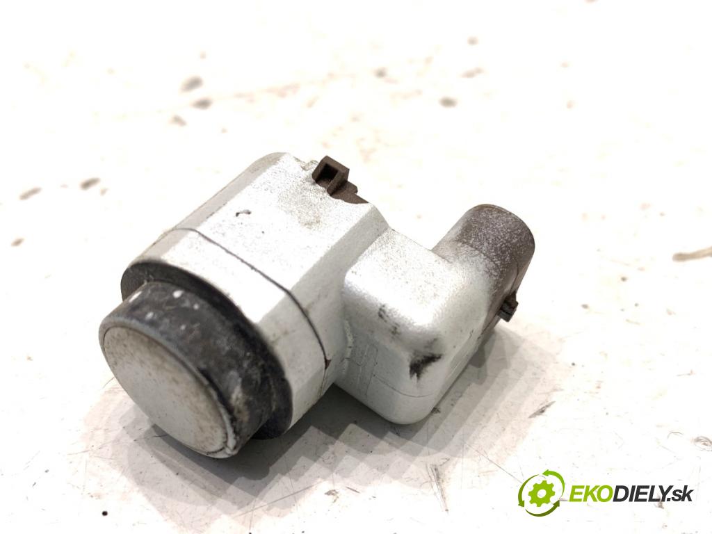 BMW F25 SUV 2016 180 kW xDrive 28 i 1997 Snímač PDC 