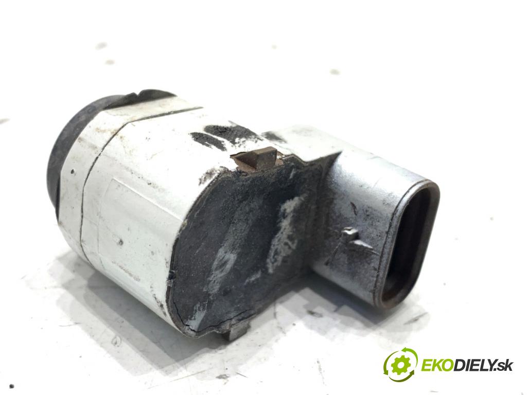 BMW F25 SUV 2016 180 kW xDrive 28 i 1997 Snímač PDC