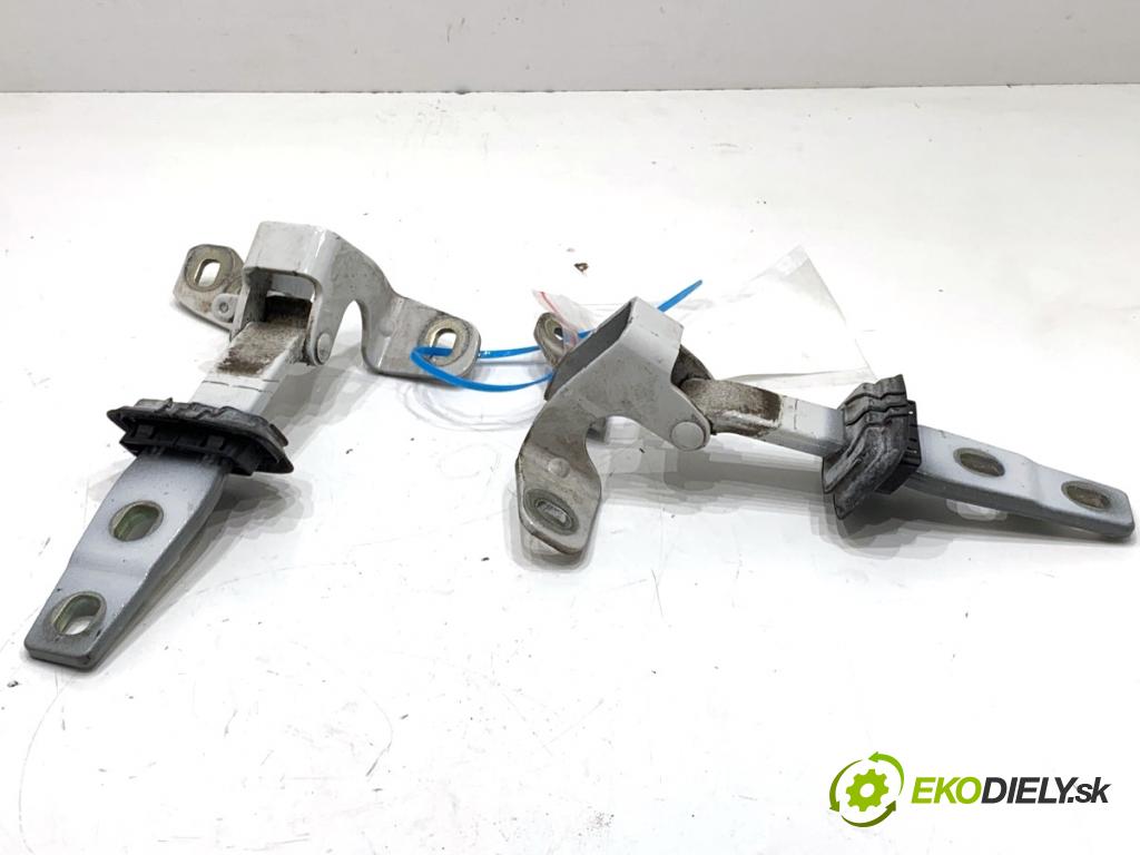 BMW F25 SUV 2016 180 kW xDrive 28 i 1997 závesky dverí zad 7286074 7286073