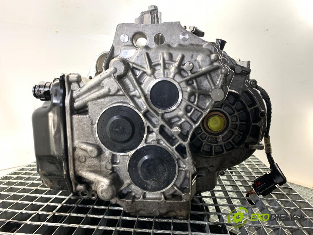 SKODA OCTAVIA IV Kombi 2023 110 kW 2.0 TDI 1968 Prevodovka VCW (Prevodovka)