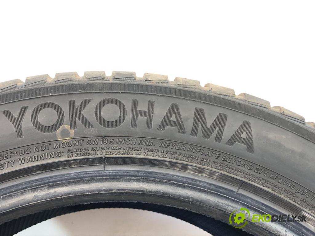 --- ---      PNEUMATIKY: zima 2X 255/45 19" YOKOHAMA