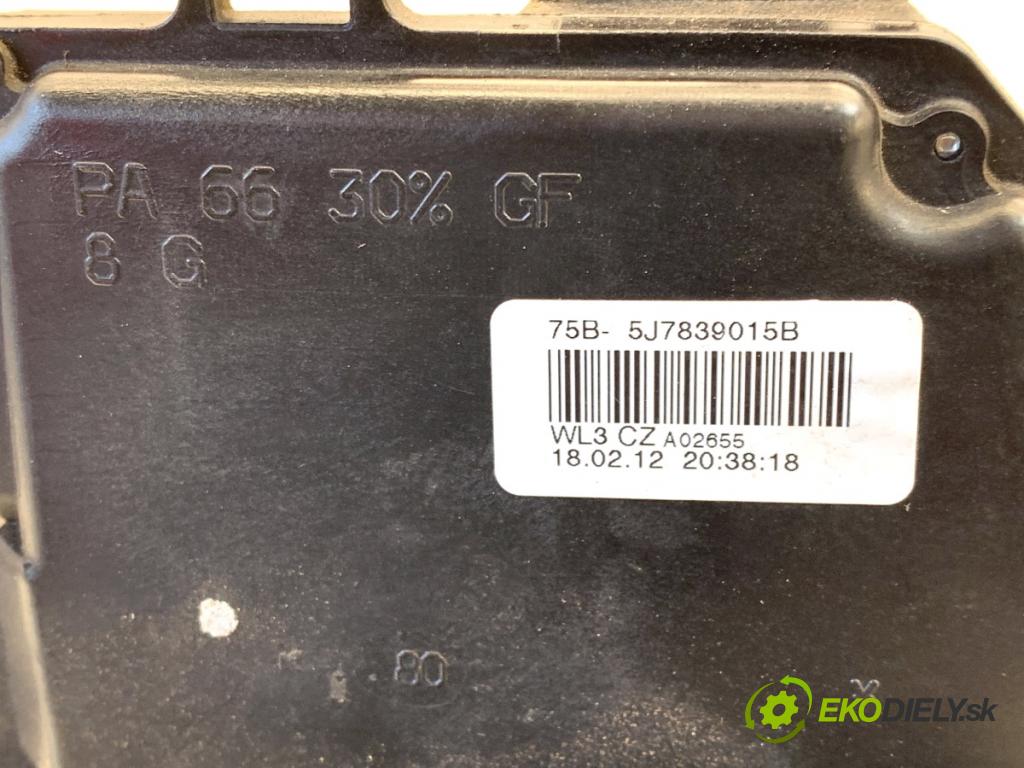 SKODA ROOMSTER nadwozie wielkoprzestrzenne (MPV) 2012 63 kW 1.4 1390 zámok dveře levý zadní část 5J7839015B