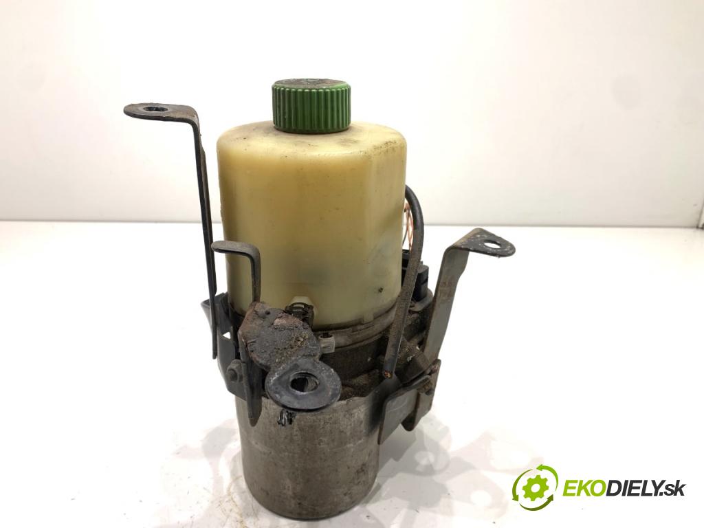 SKODA ROOMSTER nadwozie wielkoprzestrzenne (MPV) 2012 63 kW 1.4 1390 pumpa servočerpadlo 6R0423156B (Servočerpadlo)