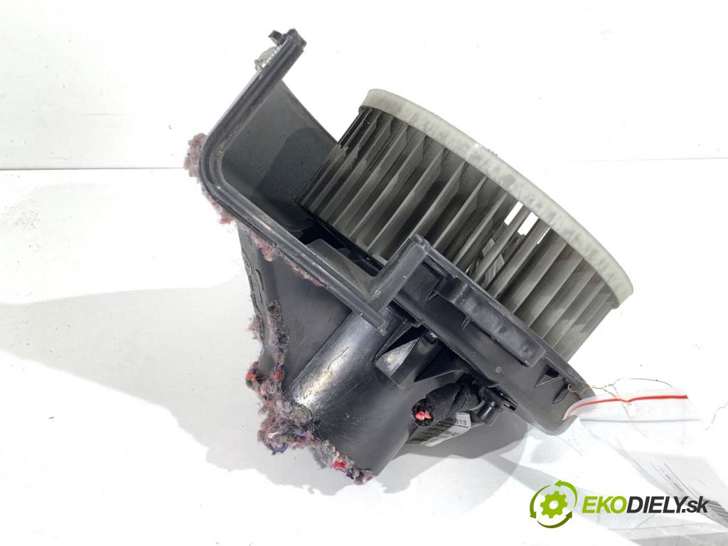 SKODA ROOMSTER nadwozie wielkoprzestrzenne (MPV) 2012 63 kW 1.4 1390 topení 6R1971566AE