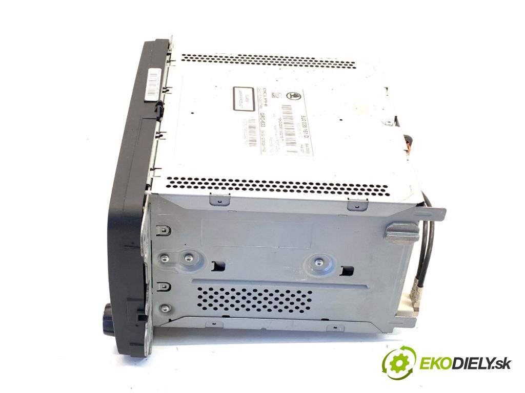 SKODA ROOMSTER nadwozie wielkoprzestrzenne (MPV) 2012 63 kW 1.4 1390 RADIO 5J0035161D (Audio zariadenie)