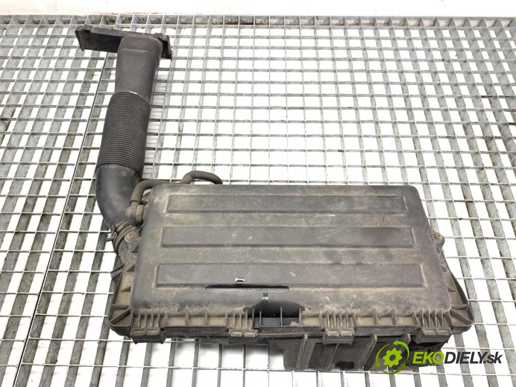 SKODA ROOMSTER nadwozie wielkoprzestrzenne (MPV) 2012 63 kW 1.4 1390 Obal filtra vzduchu 036129611CD (Obal vzduchového filtra)