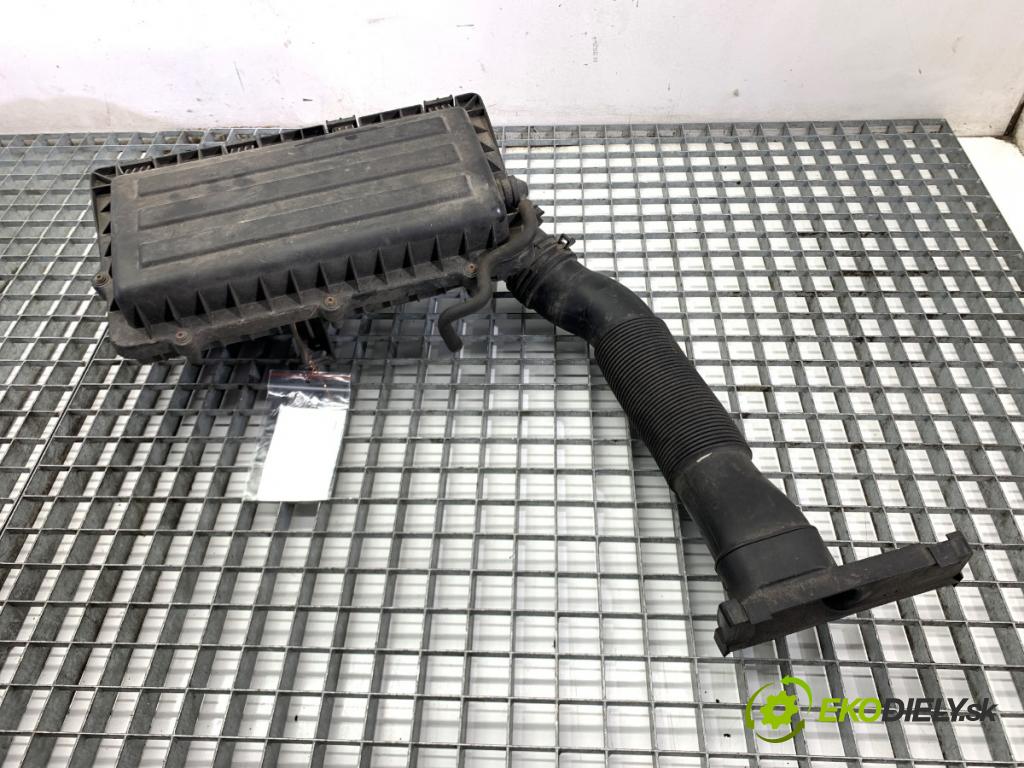 SKODA ROOMSTER nadwozie wielkoprzestrzenne (MPV) 2012 63 kW 1.4 1390 Obal filtra vzduchu 036129611CD (Obal vzduchového filtra)