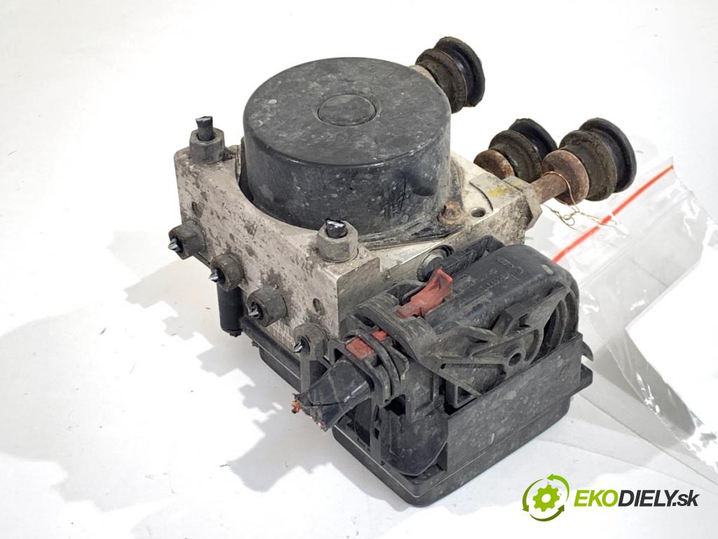 SKODA ROOMSTER nadwozie wielkoprzestrzenne (MPV) 2012 63 kW 1.4 1390 Pumpa ABS 6R0614117AD (Pumpa ABS)