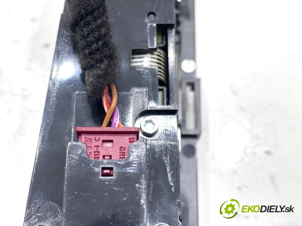 BMW G31 Kombi 2020 140 kW 520 d 1995 Panel Prepínač nápravy REŽIM: JAZDY 6993909