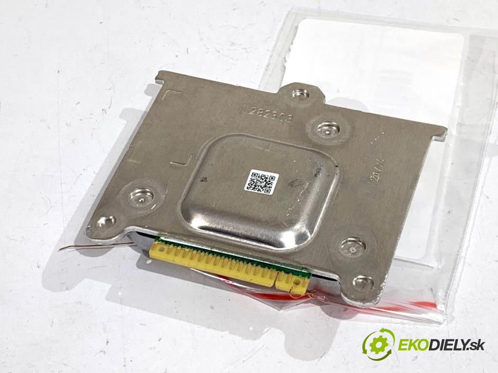 OPEL CROSSLAND SUV 2024 81 kW 1.2 (75) 1199 modul LED 73282325