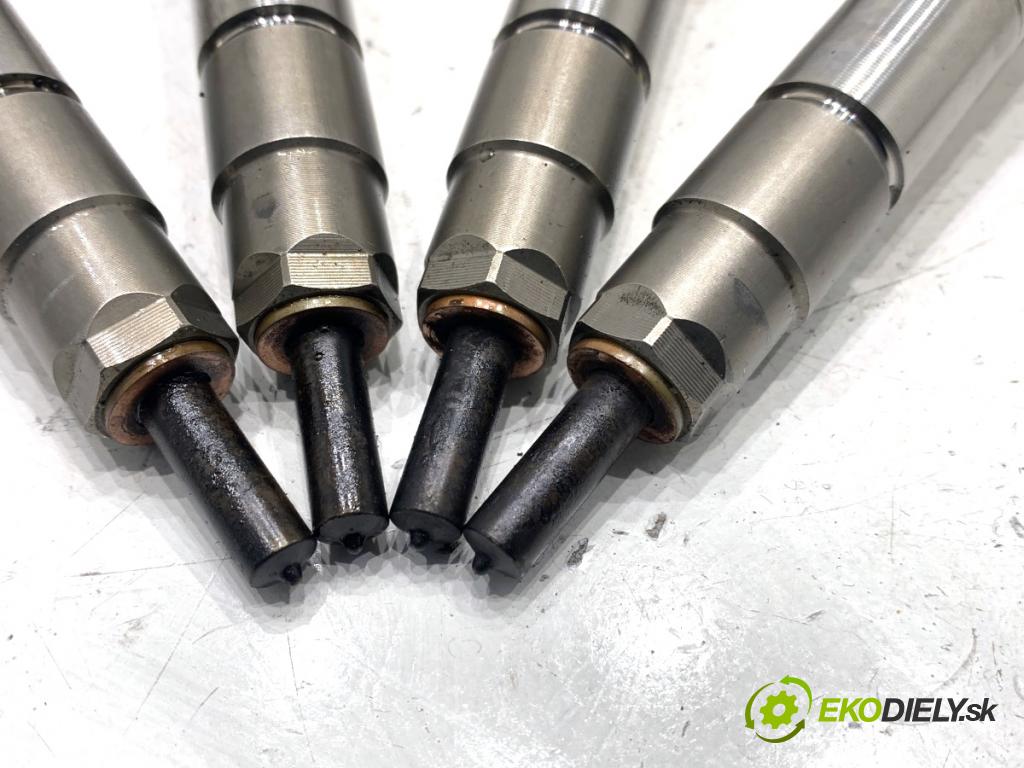 SKODA OCTAVIA IV Kombi 2023 110 kW 2.0 TDI 1968 Vstrekovacie ventily 05L130277E