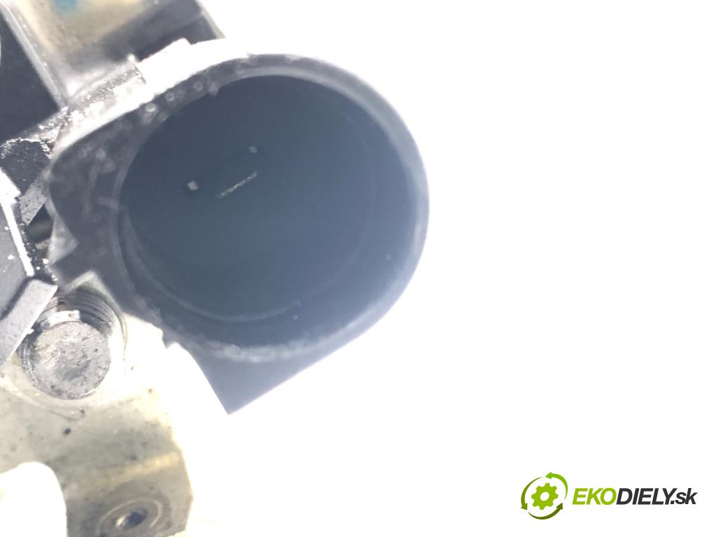 SKODA OCTAVIA IV Kombi 2023 110 kW 2.0 TDI 1968 Štartér 02E911022C (Štartér)