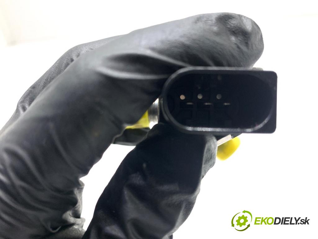 SKODA OCTAVIA IV Kombi 2023 110 kW 2.0 TDI 1968 Lišta vstrekovacia 04L125 (Vstrekovacia lišta)