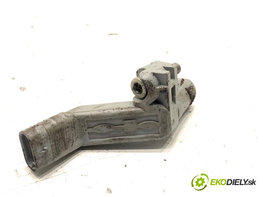 SKODA OCTAVIA IV Kombi 2023 110 kW 2.0 TDI 1968 snímač pozice hřídele klikového 05L906433A (Snímač polohy klikového hřídele)