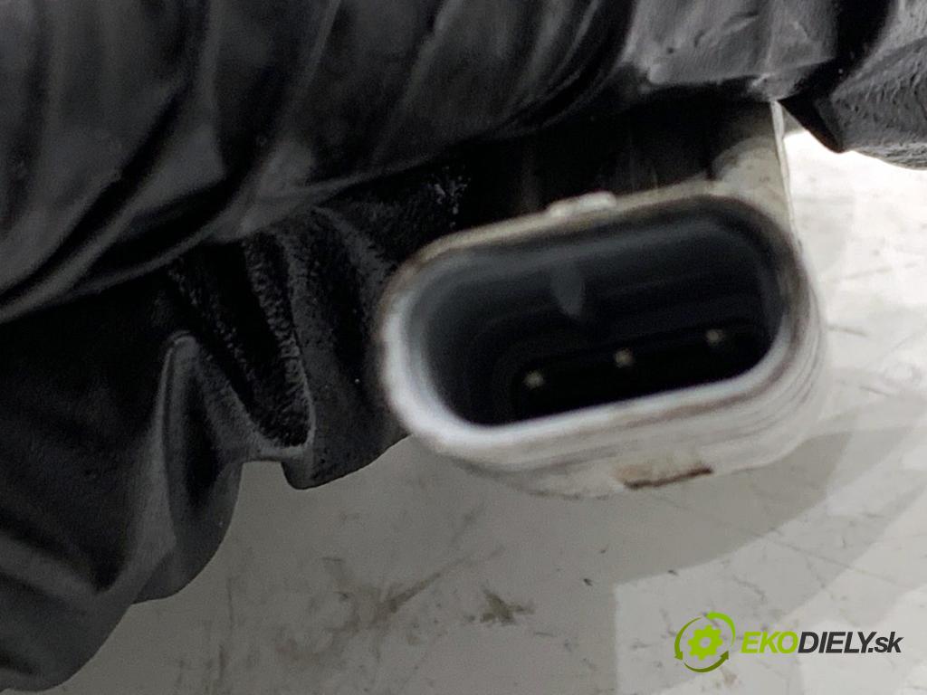 SKODA OCTAVIA IV Kombi 2023 110 kW 2.0 TDI 1968 snímač pozice hřídele klikového 05L906433A (Snímač polohy klikového hřídele)