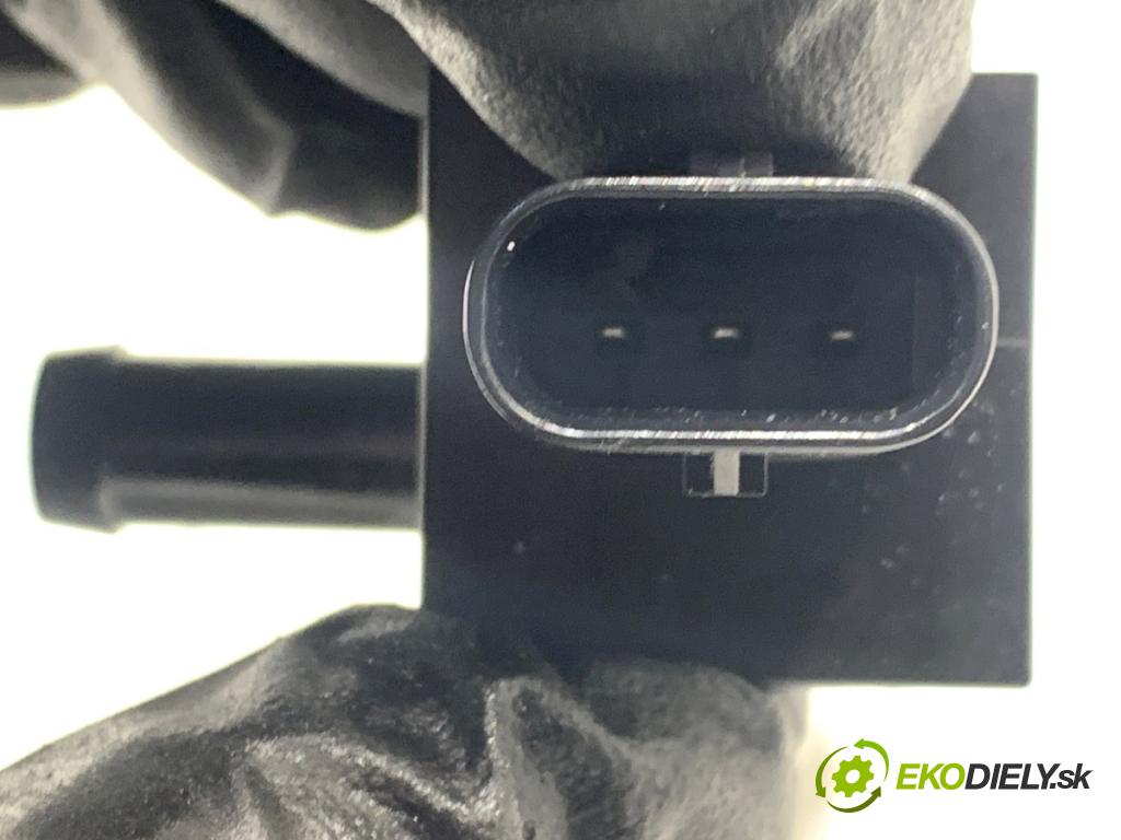 SKODA OCTAVIA IV Kombi 2023 110 kW 2.0 TDI 1968 snímač tlaku spalín DPF 04L906051M