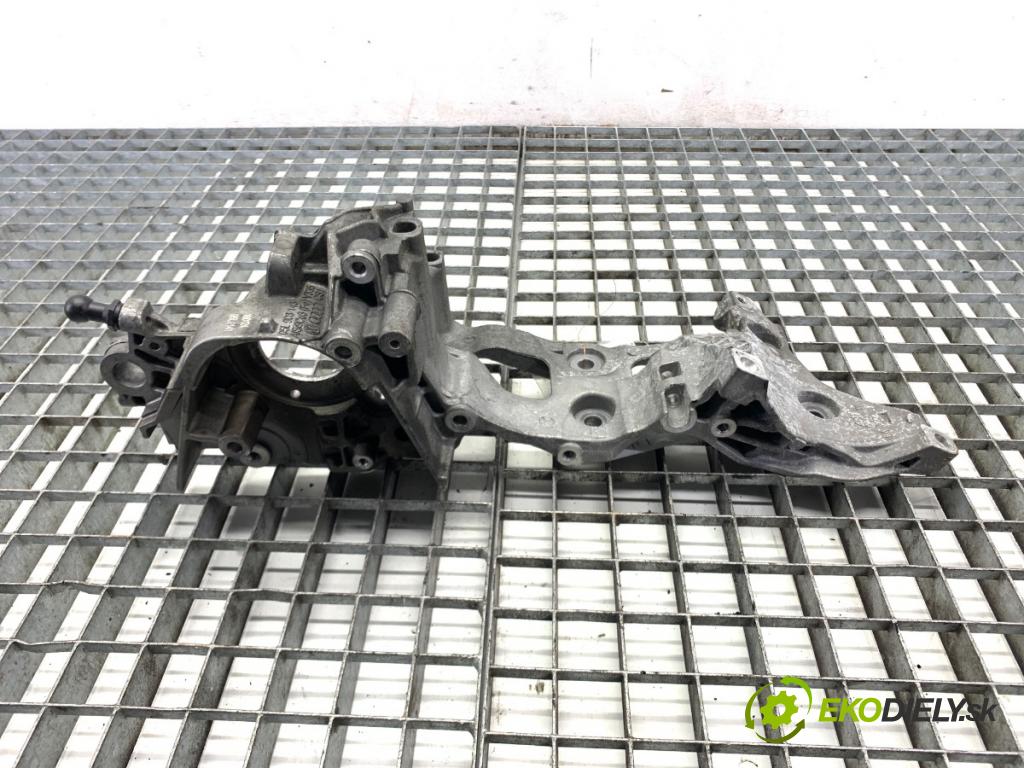 SKODA OCTAVIA IV Kombi 2023 110 kW 2.0 TDI 1968 držák uchycení alternátora 05L903143