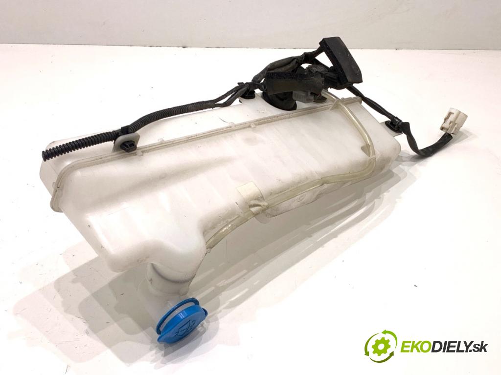 SUZUKI IGNIS III liftback 2017 66 kW 1.2 (ATK412) 1242 nádržka ostřikovačů 38400-62R10