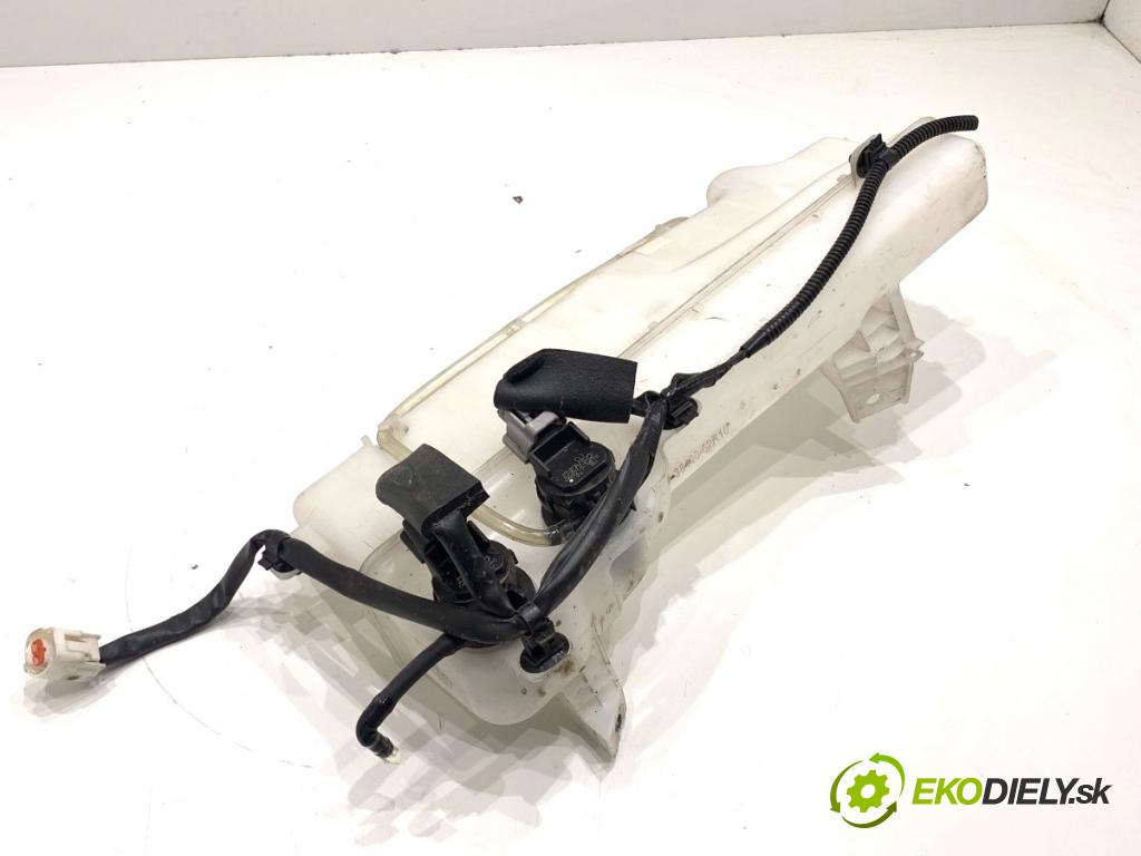 SUZUKI IGNIS III liftback 2017 66 kW 1.2 (ATK412) 1242 nádržka ostřikovačů 38400-62R10