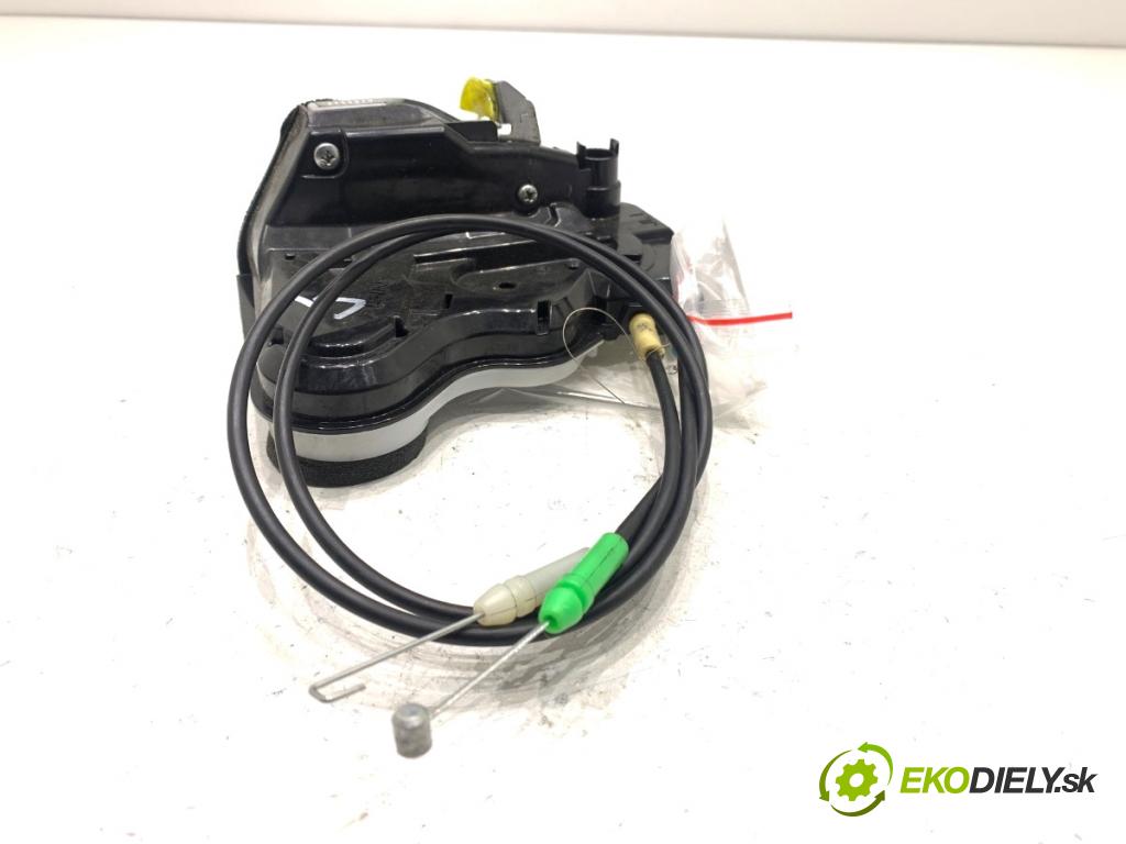 SUZUKI IGNIS III liftback 2017 66 kW 1.2 (ATK412) 1242 zámok Dvere ľavy zad