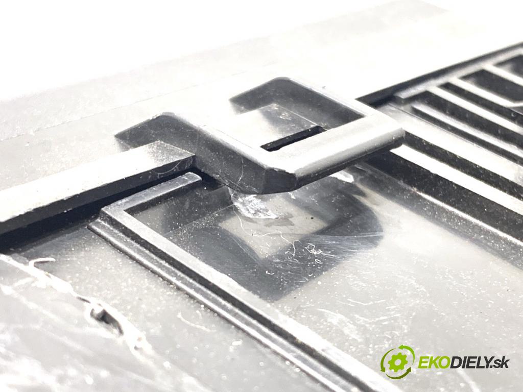 SUZUKI IGNIS III liftback 2017 66 kW 1.2 (ATK412) 1242 skříňka poistková  (Pojistková skříňka)