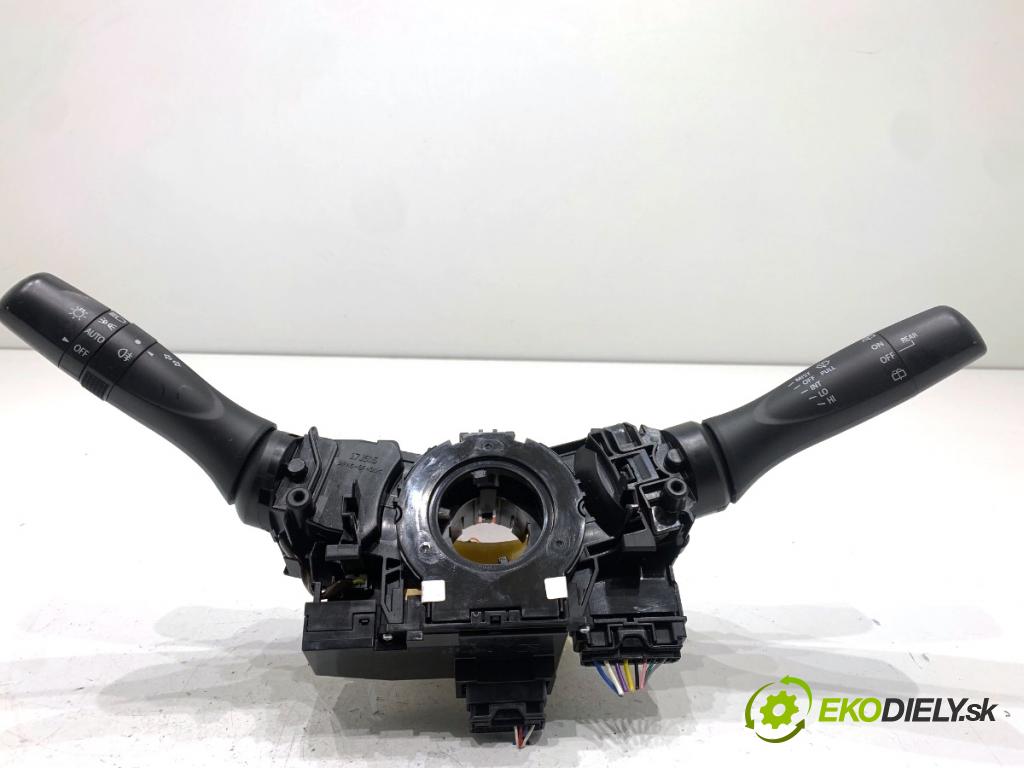 SUZUKI IGNIS III liftback 2017 66 kW 1.2 (ATK412) 1242 přepínač kombinovaný  (Páčky pod volantem)