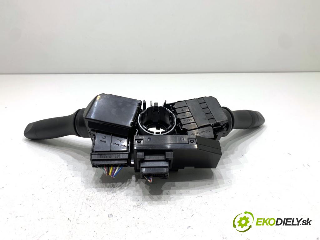 SUZUKI IGNIS III liftback 2017 66 kW 1.2 (ATK412) 1242 přepínač kombinovaný  (Páčky pod volantem)