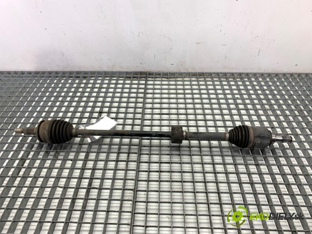 SUZUKI IGNIS III liftback 2017 66 kW 1.2 (ATK412) 1242 poloos pravý přední část 