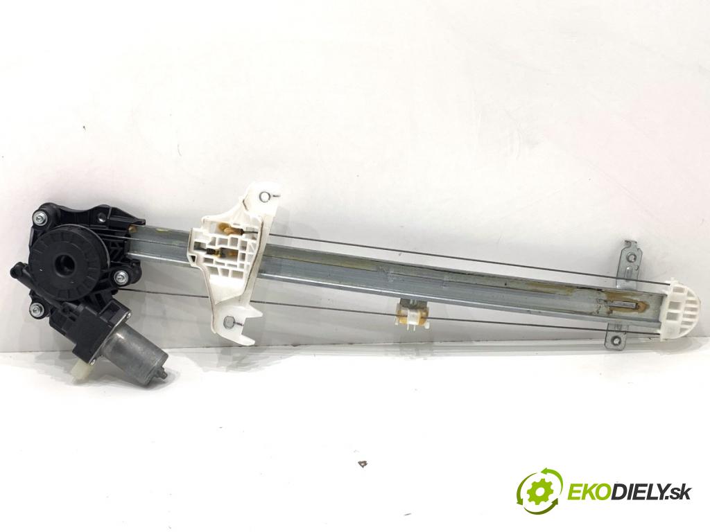 SUZUKI IGNIS III liftback 2017 66 kW 1.2 (ATK412) 1242 Mechanizmus okna pravy predný 83530-64P00