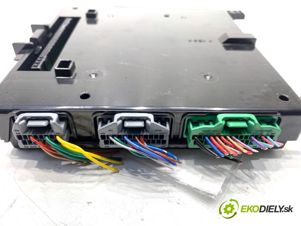 SUZUKI IGNIS III liftback 2017 66 kW 1.2 (ATK412) 1242 modul komfortu 36785-62R30 (Komfortní modul)