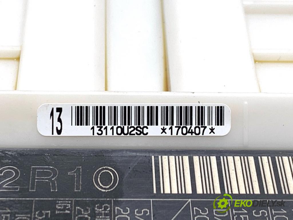 SUZUKI IGNIS III liftback 2017 66 kW 1.2 (ATK412) 1242 modul BSI  (Pojistková skříňka)