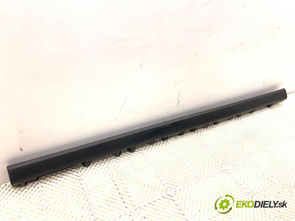 SUZUKI IGNIS III liftback 2017 66 kW 1.2 (ATK412) 1242 Lišta prahová pravy 