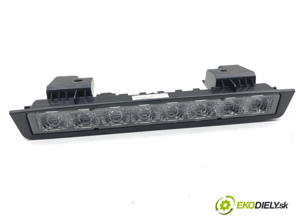 SUZUKI IGNIS III liftback 2017 66 kW 1.2 (ATK412) 1242 světlo brzdových světel 35820-62R11