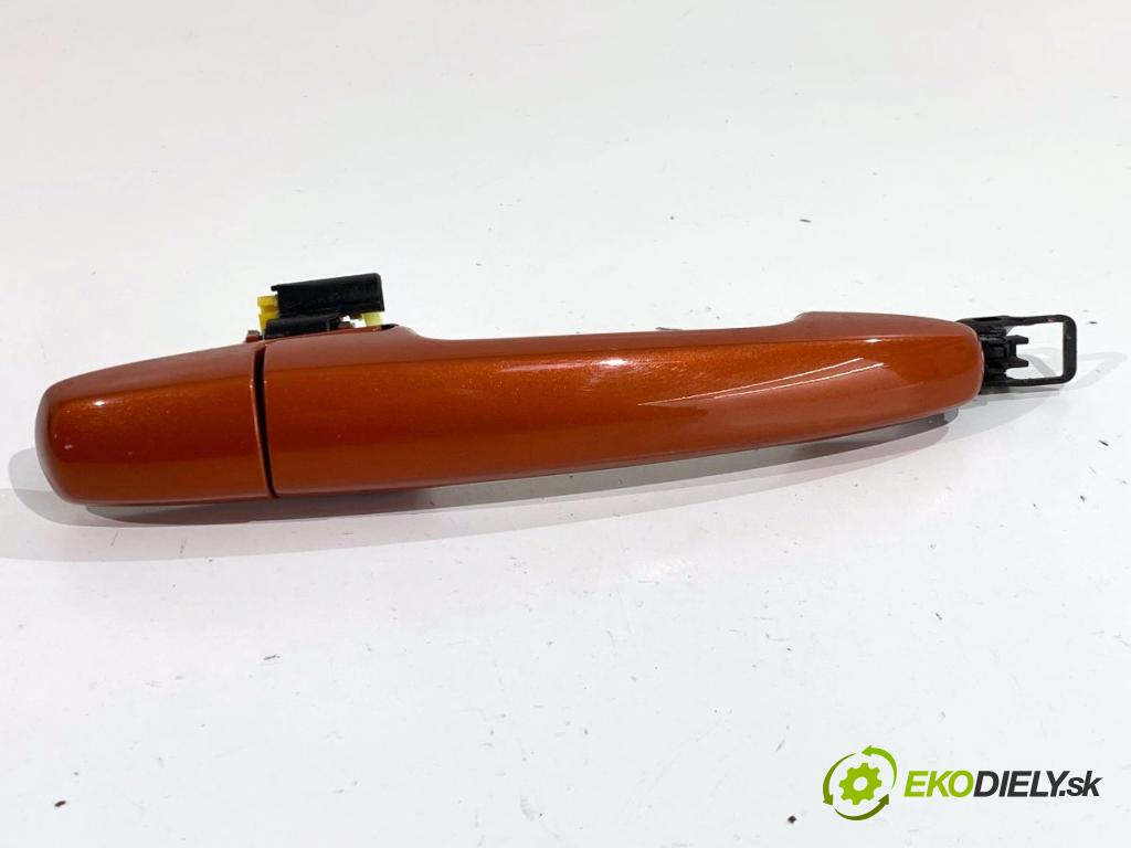 SUZUKI IGNIS III liftback 2017 66 kW 1.2 (ATK412) 1242 Kľučka vonkajšia pravy zad 