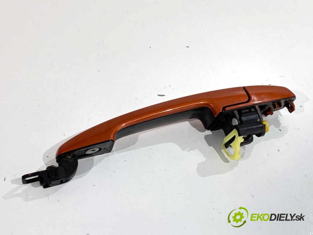 SUZUKI IGNIS III liftback 2017 66 kW 1.2 (ATK412) 1242 Kľučka vonkajšia pravy zad